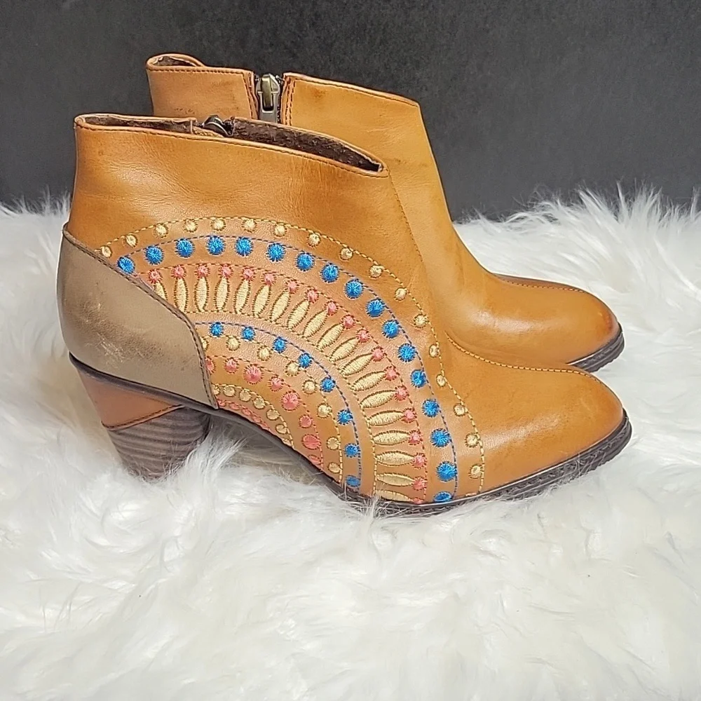 L'ARTISTE SPRING‎ STEP Rhapsody Ankle Boot Size 5.5